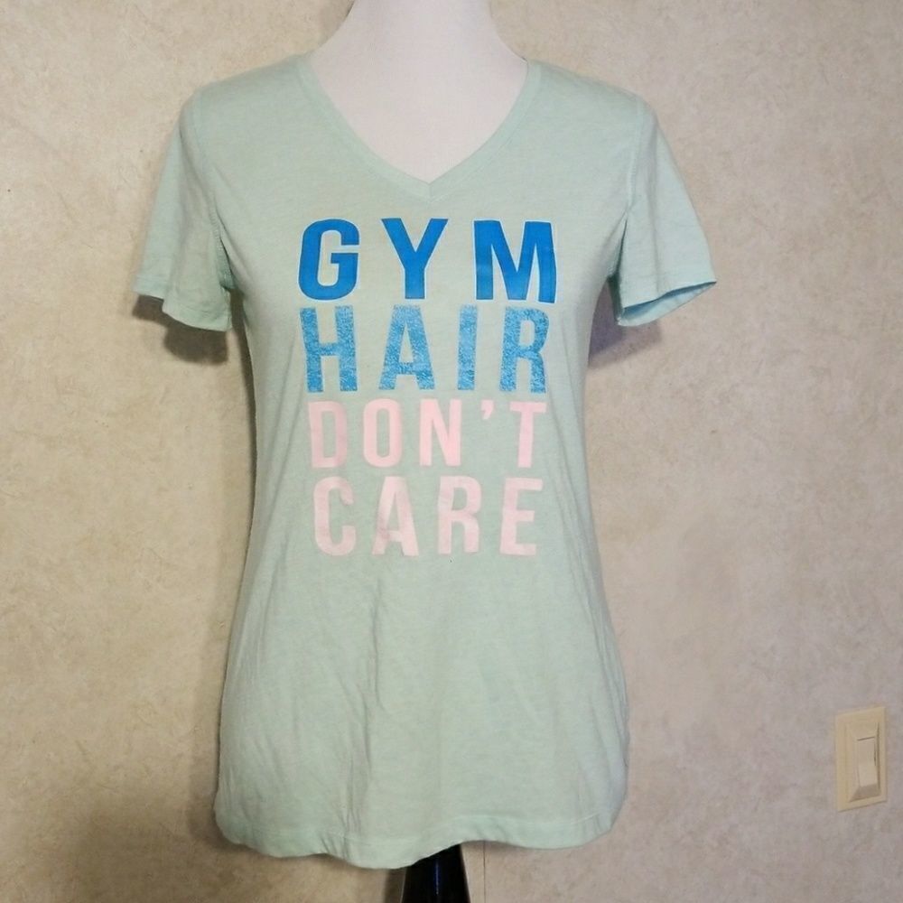 Danskin semi fitted t shirt